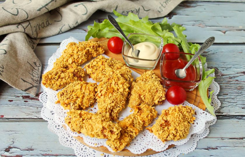 1. Этап. Куриные нагетсы в кукурузной панировке в духовке: Приятного аппетита!