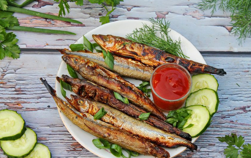 1. Этап. Корюшка на мангале: Приятного аппетита!