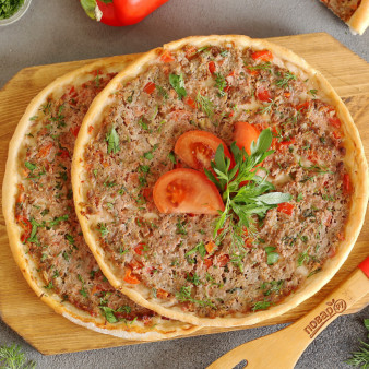 Восточная пицца