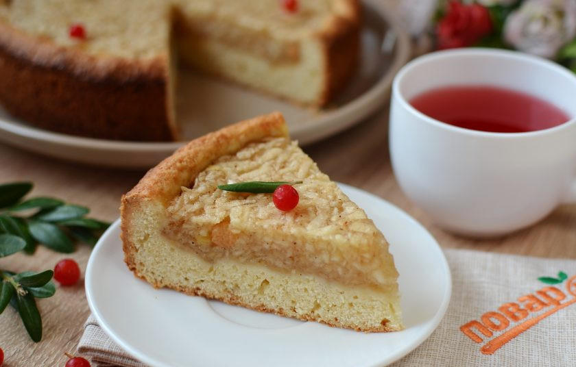 1. Этап. Берлинский яблочный пирог: 8. Угощайтесь вкусный яблочным пирогом!