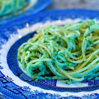 Спагетти с Песто из авокадо
