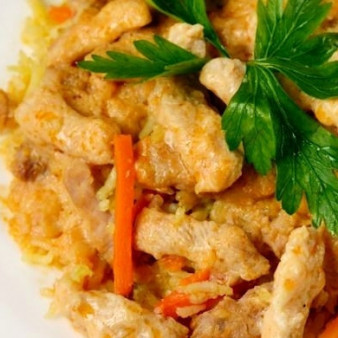 Мясо по-строгановски в мультиварке