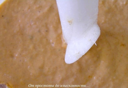 1. Этап. Мусс из лосося со шпинатом: Измельчите до однородности.