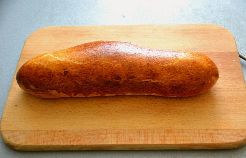 1. Этап. Горчичные сухарики: Выпекайте в духовке при температуре 200 градусов в течение 15 минут.