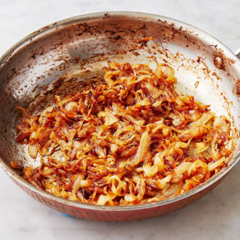 How to Caramelize Onions