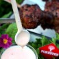 Коктейльный соус для шашлыка из мяса Мясо нарезать на порционные куски. Поместить в пакет для маринования, который входит в комплект набора Forester. Засыпать приправой Forester. Закрыть на двойной zip-замок и встряхнуть. Оставить на 2 часа. Такой способ очень удобен, можно перед выездом на природу замариновать, а при приезду мясо будет уже готово. Просто и удобно. Поджарить шашлык на шампурах. Я использовала очень удобные c коррозионностойким покрытием шампура Forester. Для соуса смешать майонез и йогурт. Добавить кетчуп, коньяк и Соус Табаско Всё перемешать. Готово Приятного аппетита