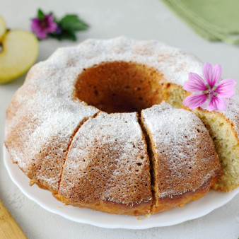 Бананово-яблочный кекс