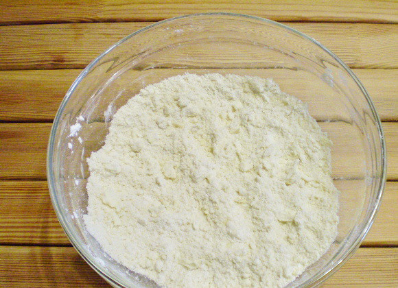 1. Этап. Печенье с начинкой: 3. Вот такая крошка должна получиться.