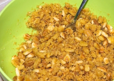 1. Этап. Чизкейк Филадельфия: Добавляем корицу и все тщательно перемешиваем.