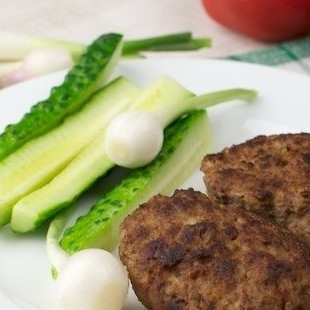 Котлеты из свинины и говядины