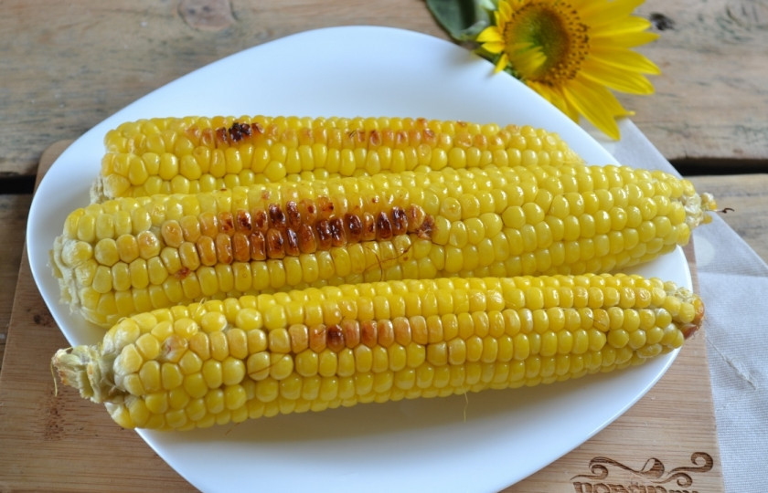 1. Этап. Запеченная молодая кукуруза: Запеченная молодая кукуруза готова! Кушайте её с удовольствием!