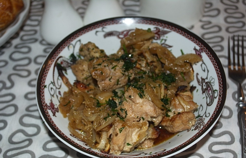 1. Этап. Куриное филе кусочками в духовке: Подавайте блюдо к столу. Получается очень вкусно!