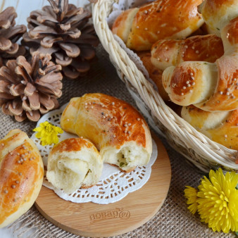 Круассаны-рогалики с прованскими травами