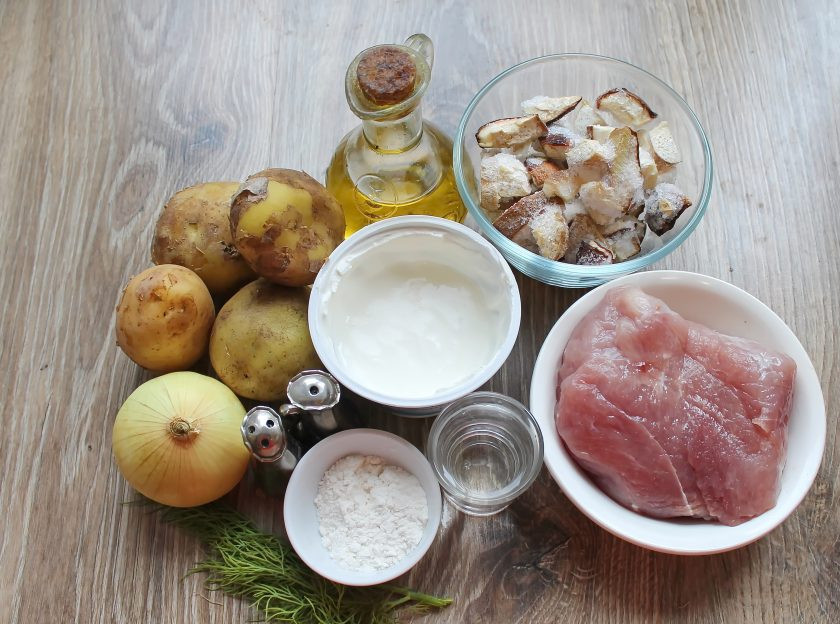 1. Этап. Жаркое по-киевски: Подготовьте все необходимые ингредиенты для приготовления жаркого по-киевски.