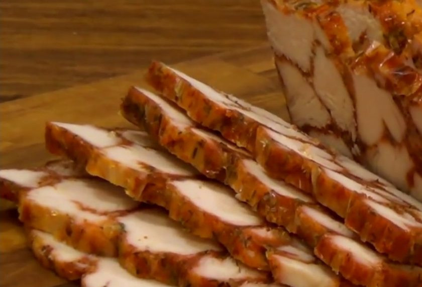 1. Этап. Мясо Мраморное: 5. Выньте мясо из холодильника и нарежьте. Приятного аппетита!