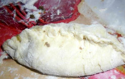 1. Этап. Начинка с печенью для пирожков: Залепляем и пирожок можно обжаривать или запекать. Удачного приготовления!