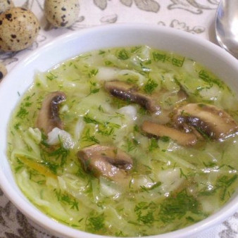 Постные щи из свежей капусты с грибами