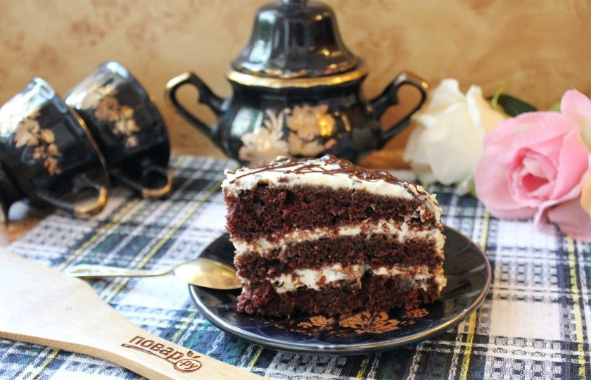 1. Этап. Шоколадный торт с черносливом и орехами: И подавайте торт к столу на десерт. Приятного чаепития!