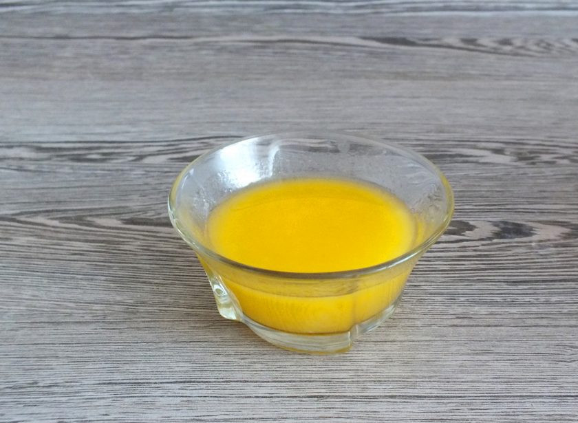 1. Этап. Тесто Воздушный экспресс: Растопите сливочное масло. Слегка остудите.