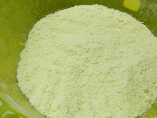 1. Этап. Пирог с яблочным джемом: 6. Активно перемешайте руками все содержимое мисочки, чтобы масса была однородной. Вот и все, тесто готово!