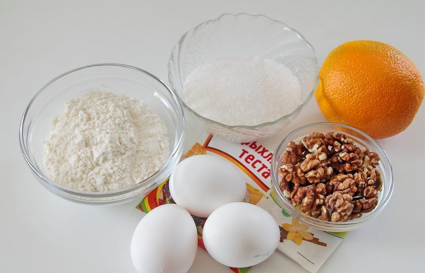 1. Этап. Апельсиновый пирог с орехами: Подготовьте все необходимые ингредиенты.