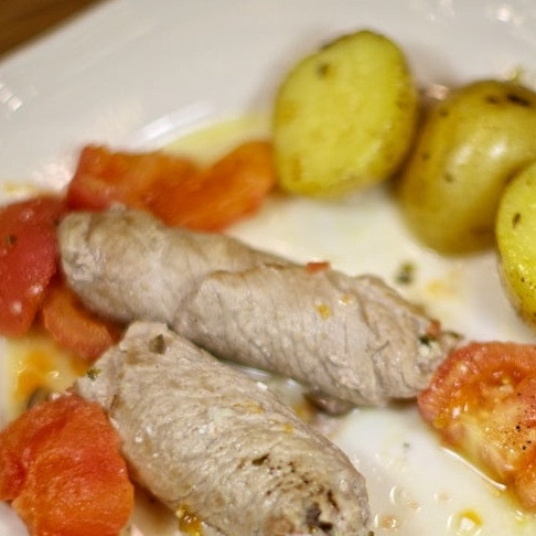 1. Этап. Рулетики из телятины: Нежнейшие рулетики готовы. Приятного аппетита! ;)