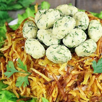 Салат Гнездо глухаря с огурцом