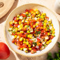 Салат с сыром, перцем и кукурузой