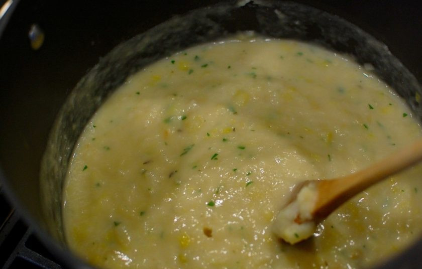 1. Этап. Картофельно-луковый суп: 12. Немного остудите суп, подавайте к столу.