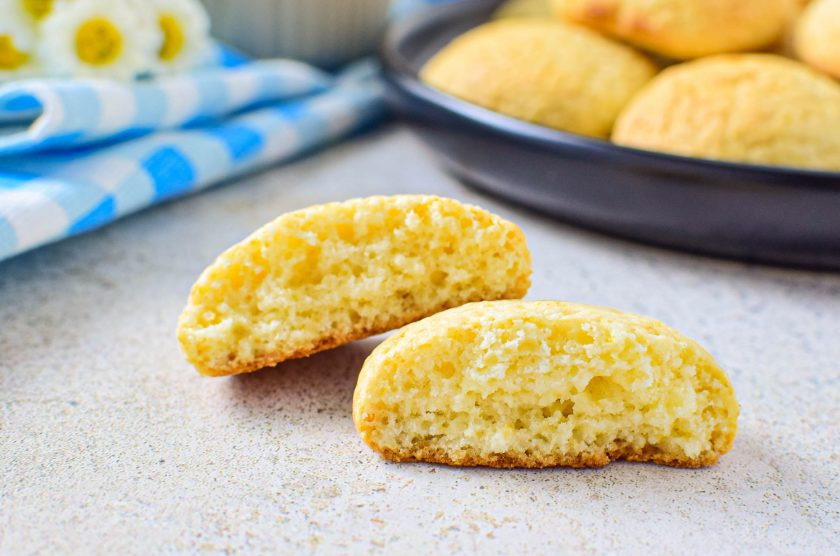 1. Этап. Итальянское печенье из сливочного сыра: Приятного чаепития!