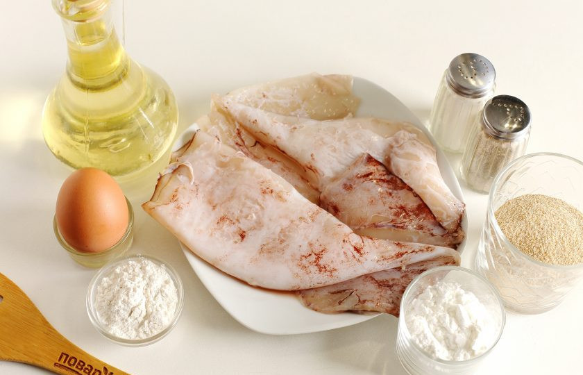 1. Этап. Шницели из кальмаров: Подготовьте все ингредиенты.