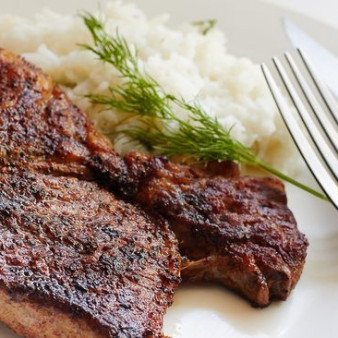 Стейк из лопатки мраморной говядины