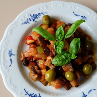 Овощи по-сицилийски с каперсами