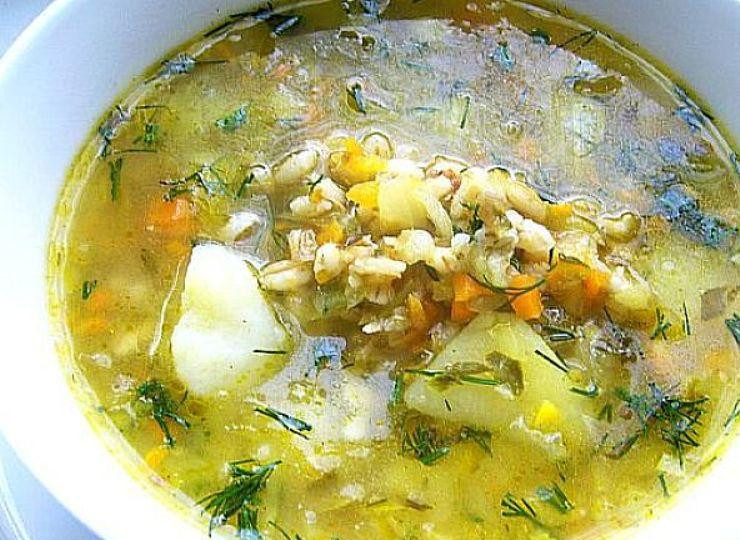 1. Этап. Вкусный рассольник с перловкой: 5. Вот таким густым должен быть настоящий рассольник. Подаем со сметаной. Приятного аппетита!