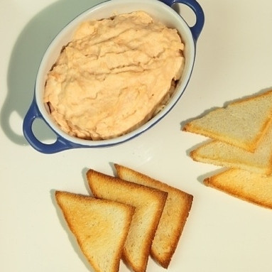 1. Этап. Мусс из лосося: Подавать с тарталетками или тостами.