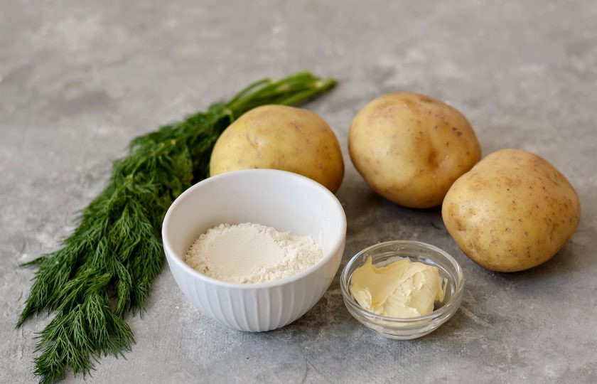 1. Этап. Картофель как на костре: Подготовьте все ингредиенты.