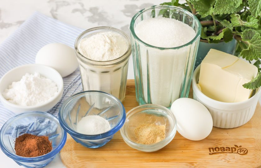 1. Этап. Имбирные пряники на жженом сахаре: Подготовьте указанные ингредиенты.