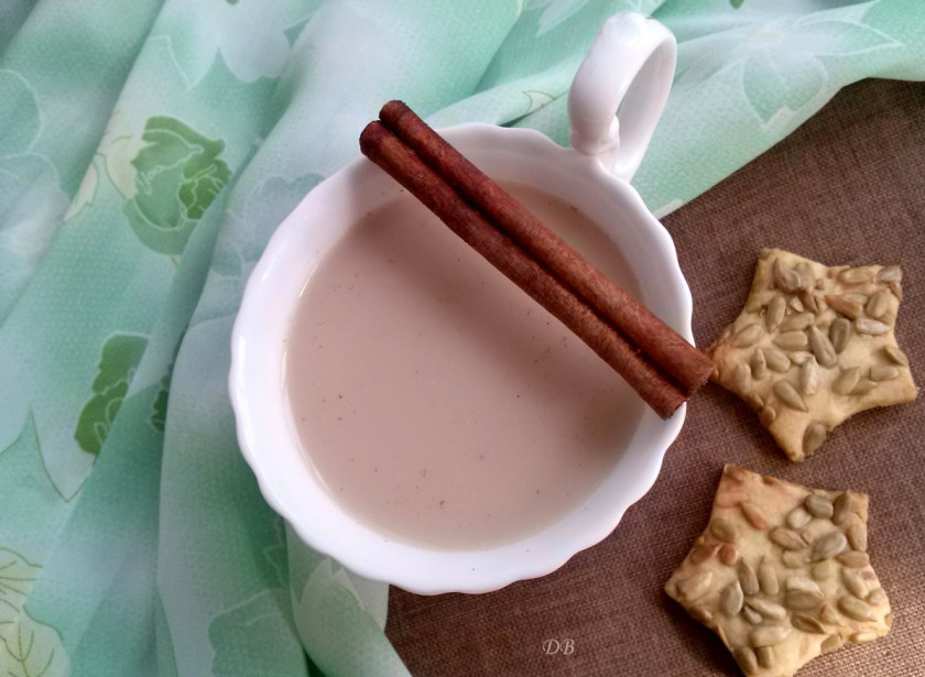 1. Этап. Йога чай: Когда чай немного остынет, можете наслаждаться. Приятного чаепития и хорошего настроения!