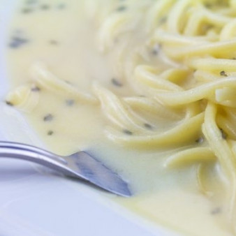 Белый соус к спагетти