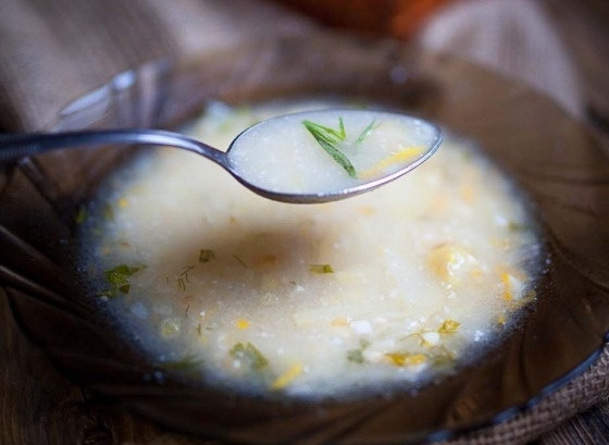 1. Этап. Суп из колбасного сыра: В конце добавьте сыр и зелень. Варите суп до готовности овощей. Приятного аппетита!