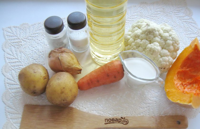 1. Этап. Суп-пюре из тыквы и цветной капусты: Подготовьте ингредиенты для супа-пюре.