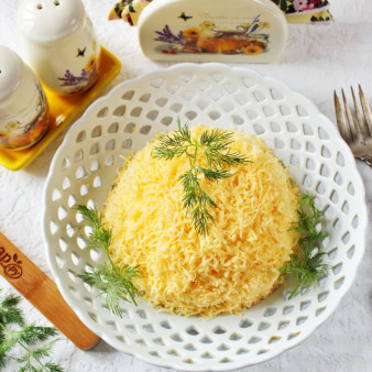 Салат Яблоки на снегу