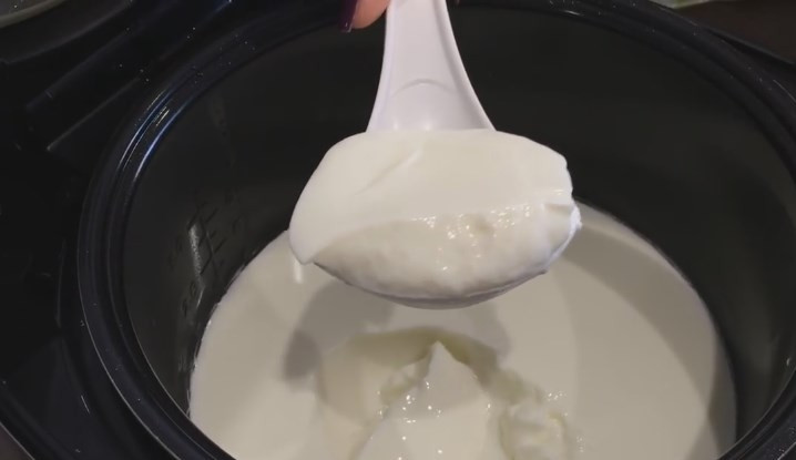 1. Этап. Домашний йогурт со злаками: 3. Готовить йогурт в мультиварке нужно от 8 до 12 часов при температуре 35-40 градусов или в режиме 