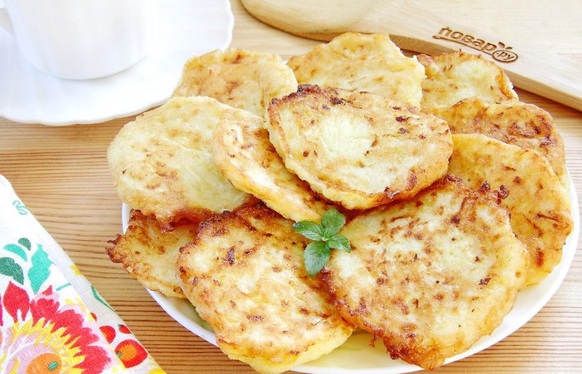 1. Этап. Оладьи из кабачков с манкой: Приятного аппетита!