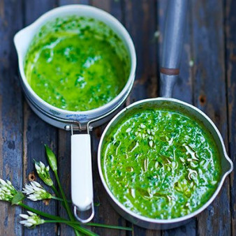 Wild garlic & nettle soup