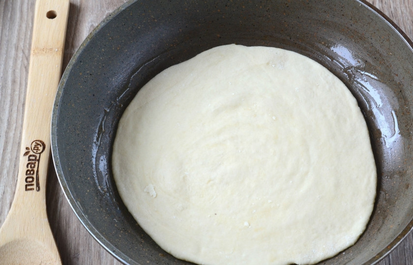 1. Этап. Гокая: Обжарьте на сковороде до золотистой корочки. Обратите внимание: это займет всего несколько минут, если у вас хорошо разогрета сковорода, так что смотрите, чтобы не подгорело.