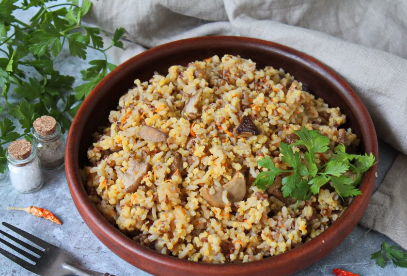 1. Этап. Каша по-монастырски в мультиварке: Приятного аппетита!