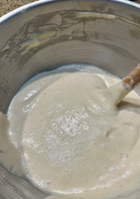 1. Этап. Яблочный рулет: Вот такое тесто в результате получилось.