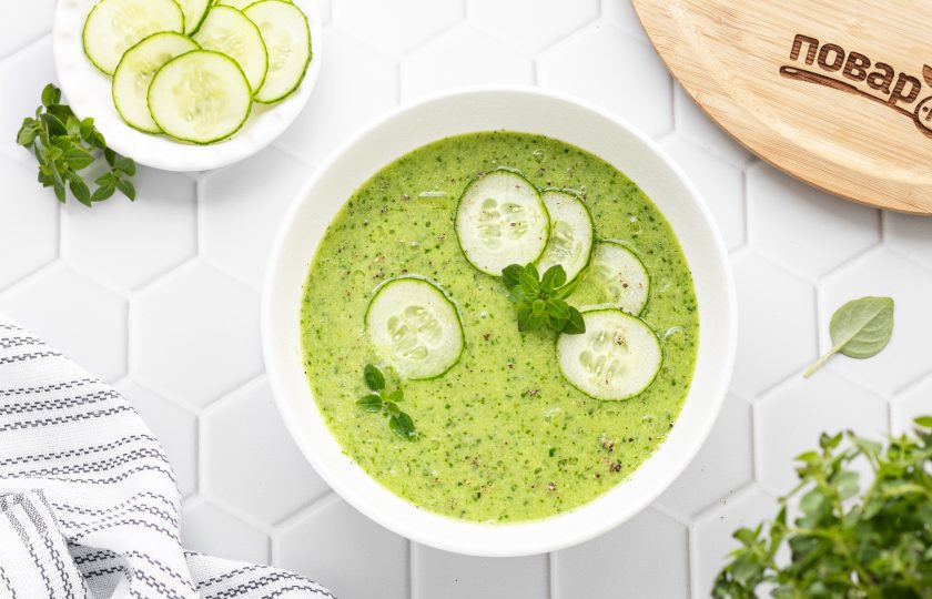 1. Этап. Холодный суп из огурцов и кокосового молока: Холодный суп из огурцов и кокосового молока готов, приятного вам аппетита!