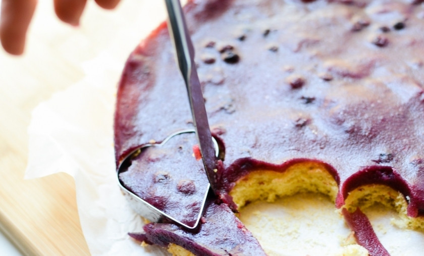 1. Этап. Пирог на 14 февраля: Можете вырезать специальными формочками из пирога сердечки:) Приятного чаепития;)